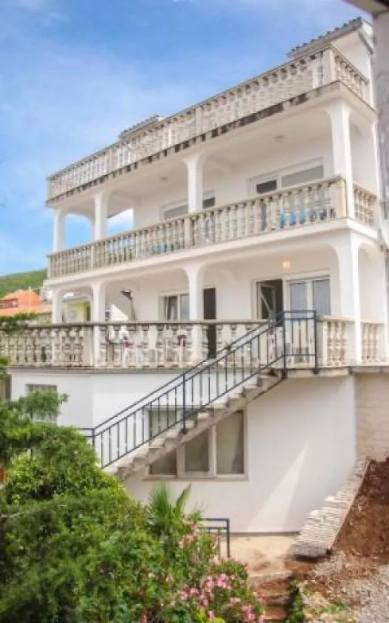 Apartment In Dramalj 41215 Croatia